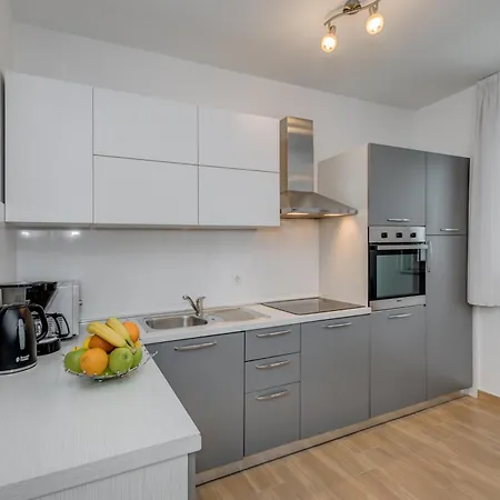 Aurora Mare Willa Kaštela