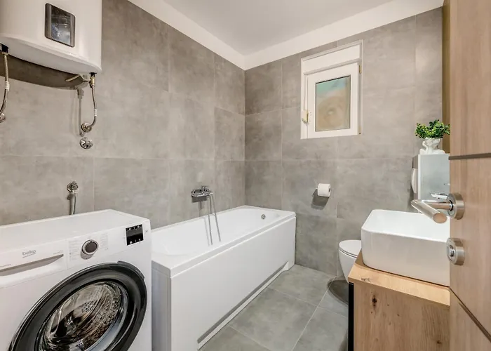 Aurora Mare Kaštela